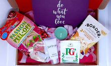Cargar imagen en el visor de la galería, Mini Pamper Letterbox Gift - Perfect for Self-Care - The Happiness Box
