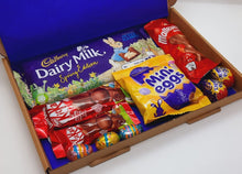 Load image into Gallery viewer, Easter Chocolate Hamper, Letterbox gifts, chocolate hamper, pamper gift, letterbox hamper, chocolate gifts, post box gift, self care box, happiness boxes, hampers, letterbox, chocolate box, the happiness box, letterbox gifts for all occasions
